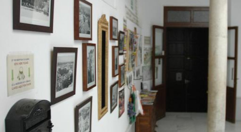 slideshow image
